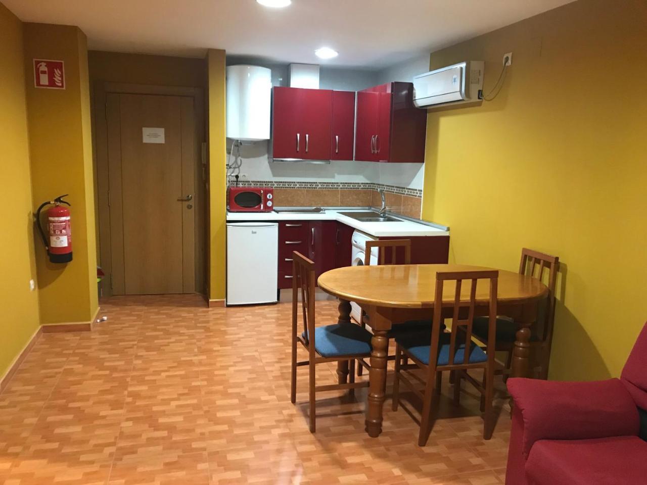 Apartamentos Duquesa Sierra Nevada Pinos Genil Exterior photo